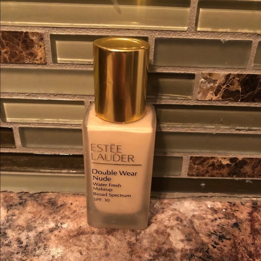 Estée Lauder Double Wear
